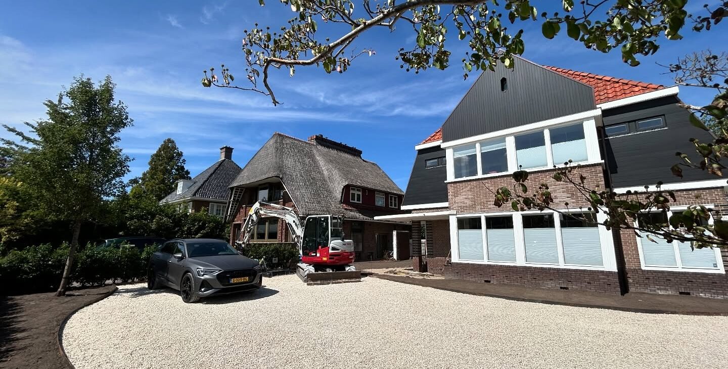 TOERING TSG | TUIN - STRAAT - GRONDWERK<br />