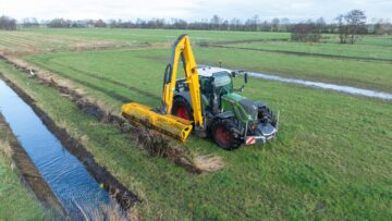 NIEUW: BOS HE 8074 Gce BF maaiarm met een 4,3 meter brede maaikorf.